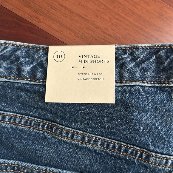 Universal Thread Shorts - Picture 4 of 5